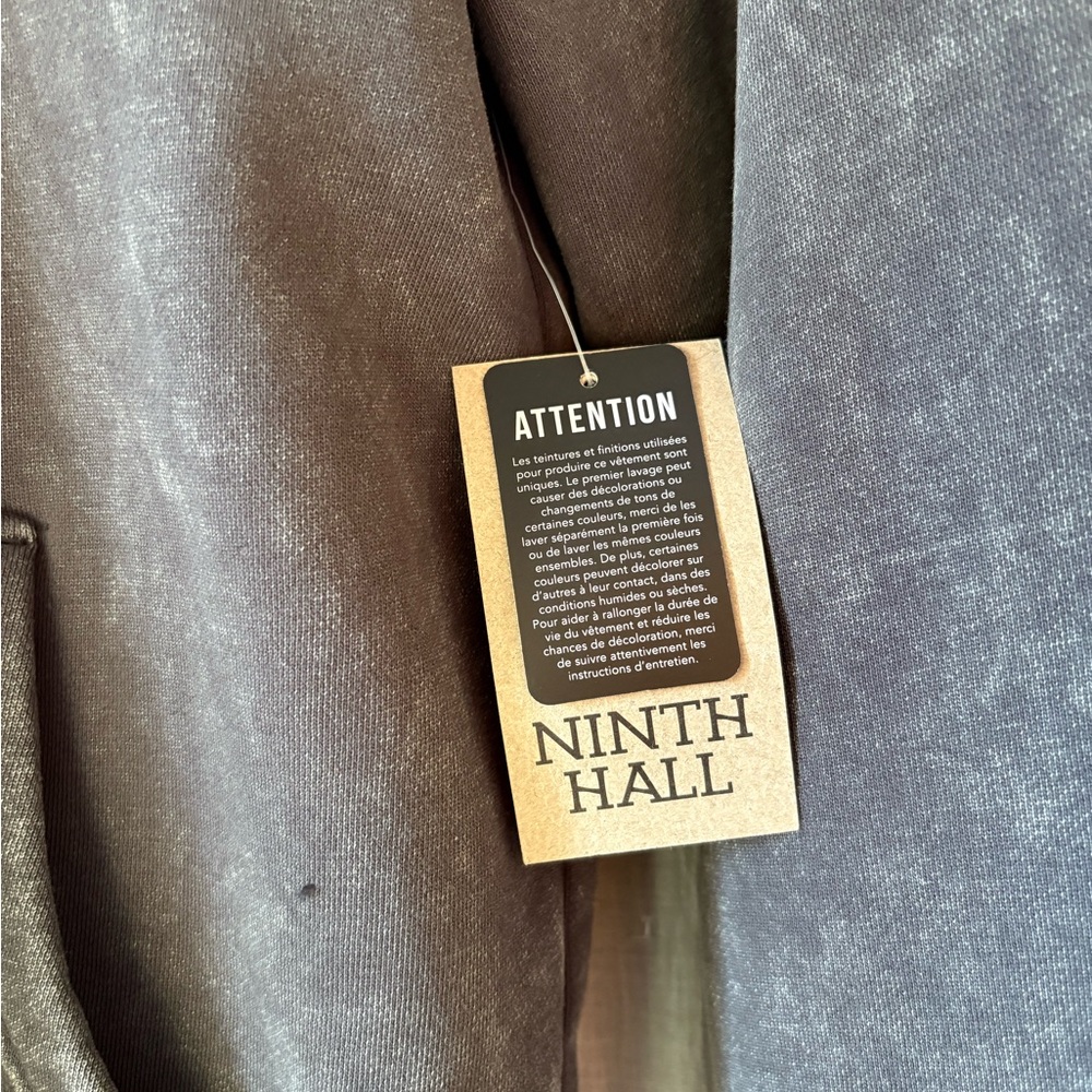 NWT Zumiez Ninth Hall Fundamentals Charcoal Gray Men's Hoodie - Picture 4 of 7